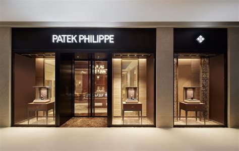 Patek Philippe unveils first standalone shop in .